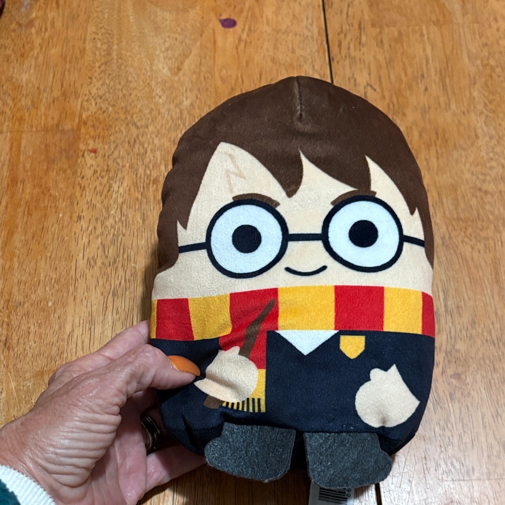 HARRY POTTER SQUISHABLE